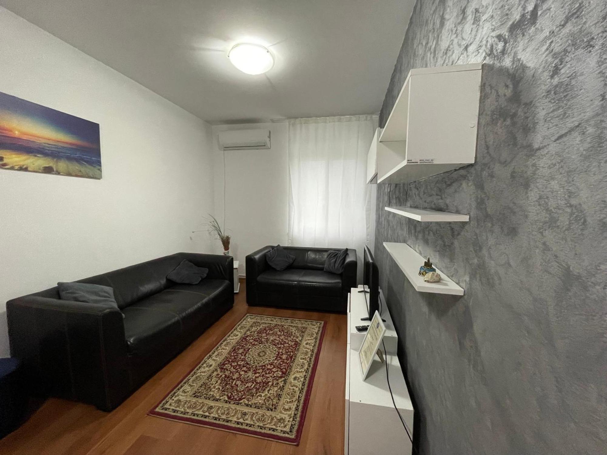 Apartament Nich มันกาเลีย ภายนอก รูปภาพ